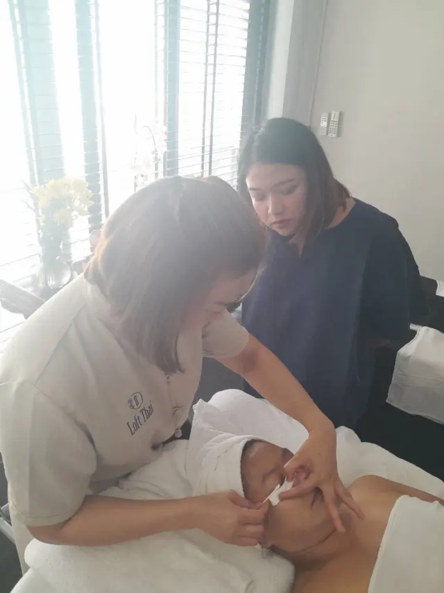 Eye area cleansing