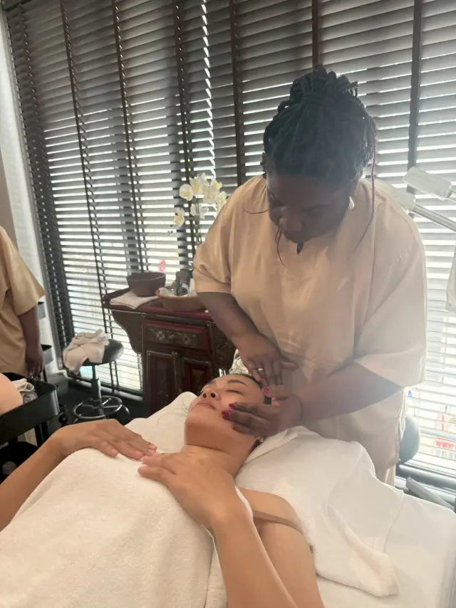 Cheek and jaw massage