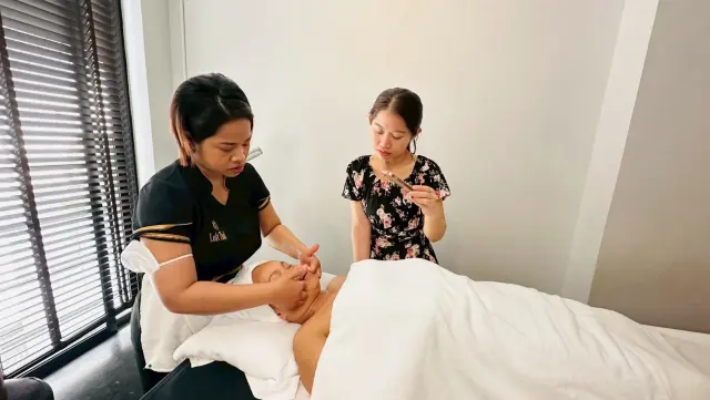 Instructor demonstration with notes