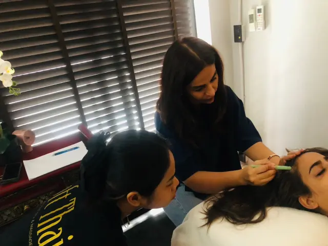 Guided side hairline work