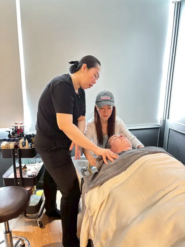 Instructor-led shoulder work