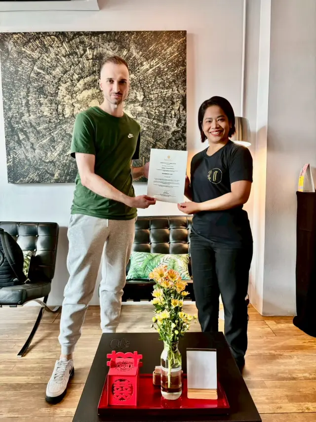 Certificate presentation