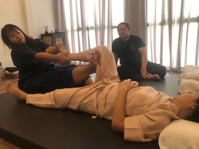 Deep leg stretch practice