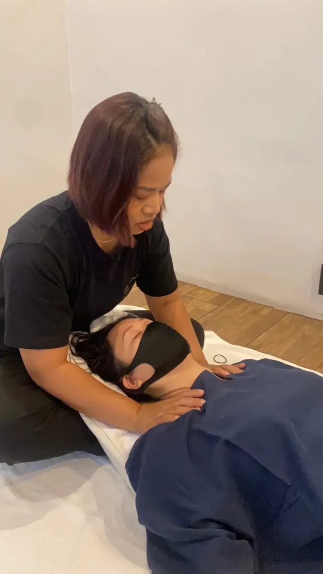 Neck support practice