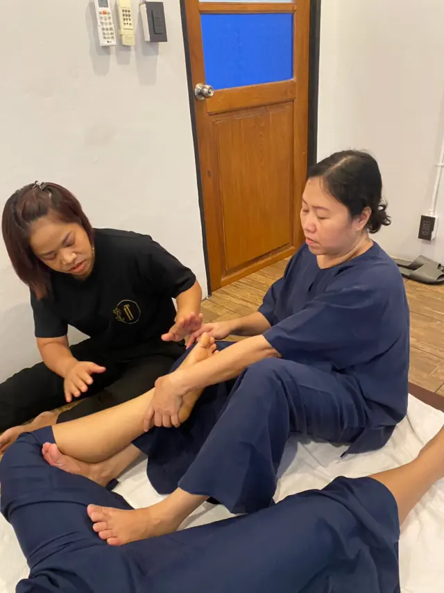 Two-person lower-leg practice