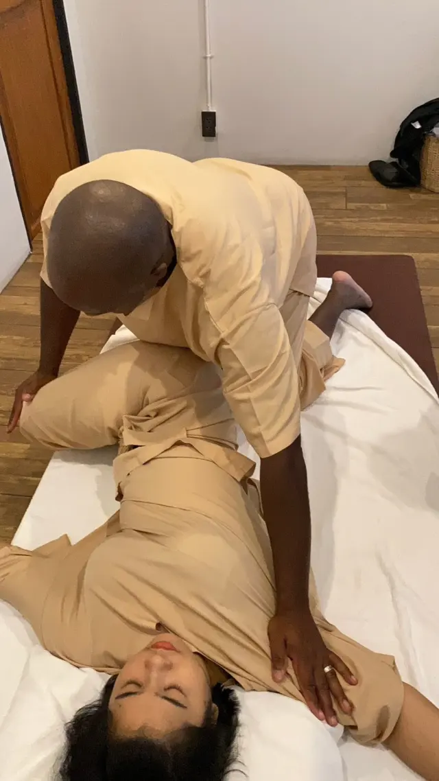Side stretch body positioning