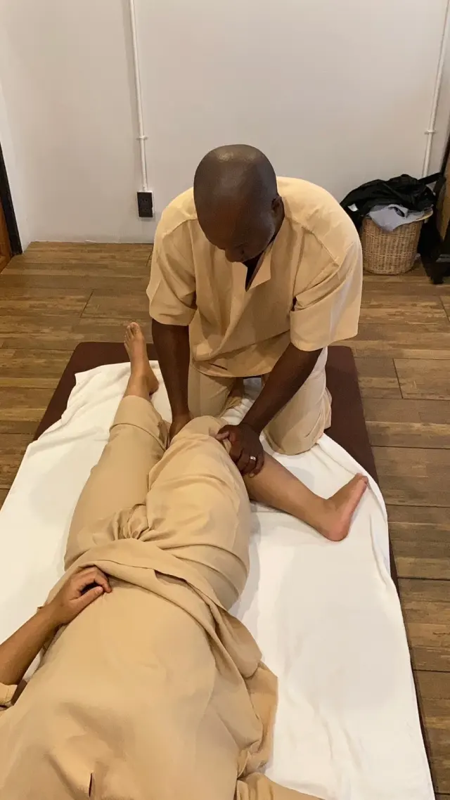 Supine hip pressure setup