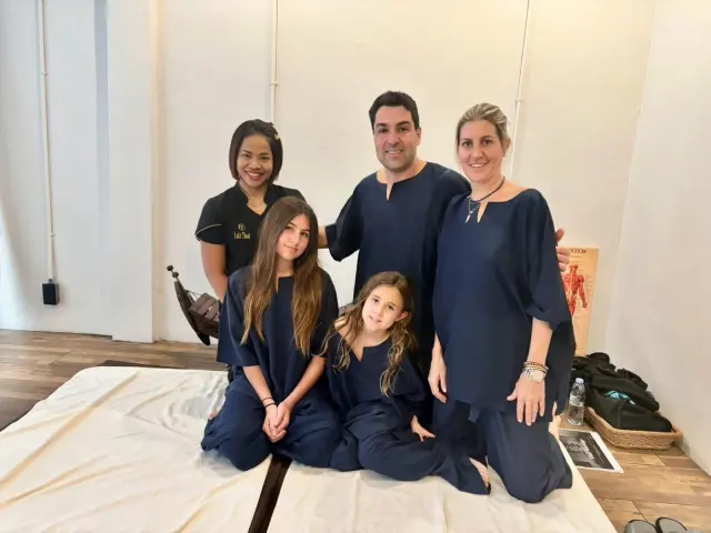 Family Thai massage training portrait