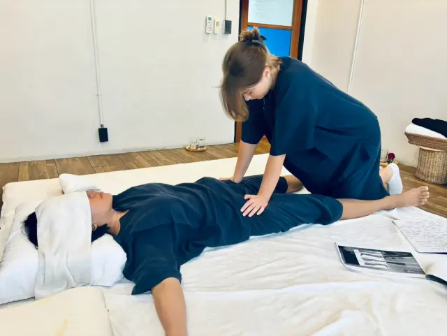 Upper-torso pressure correction