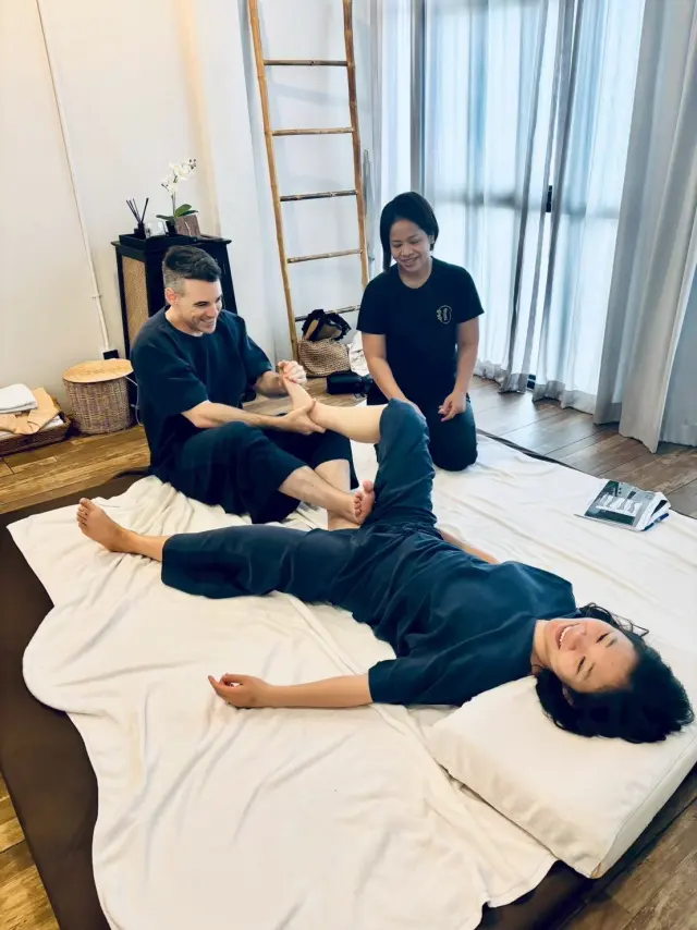 Relaxed leg stretch practice