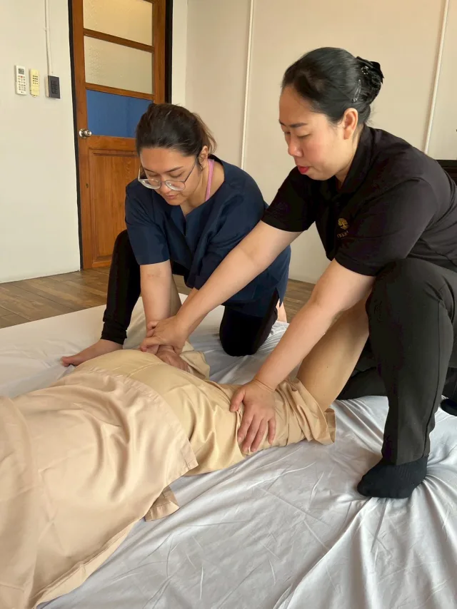 Guided lower-body pressure