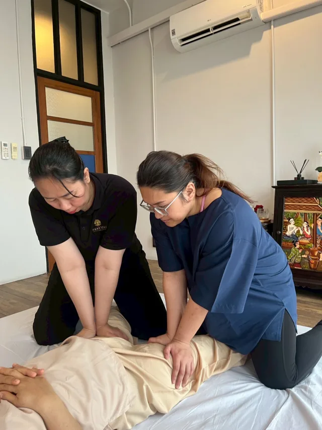 Parallel abdominal pressure practice