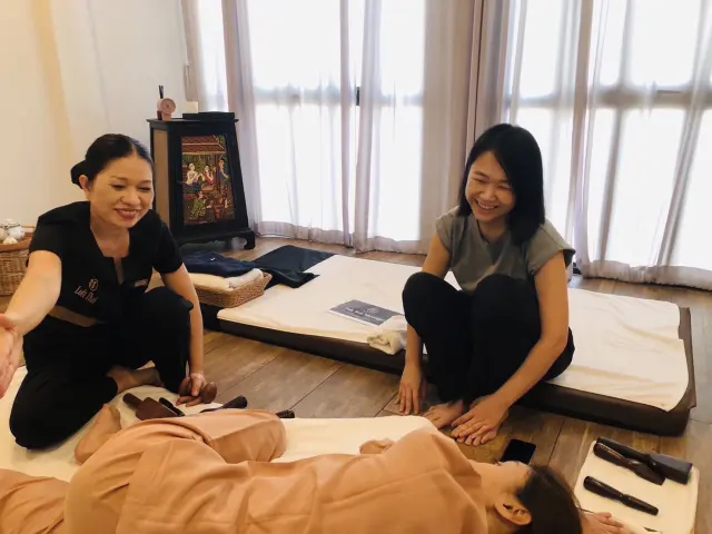 Thai massage setup