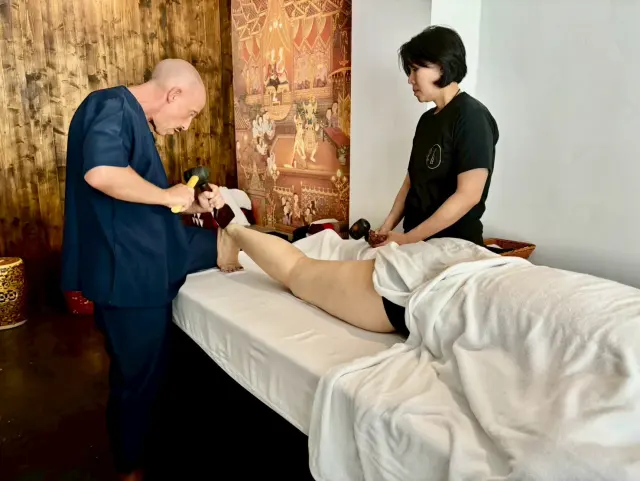 Ankle-line Tok Sen practice