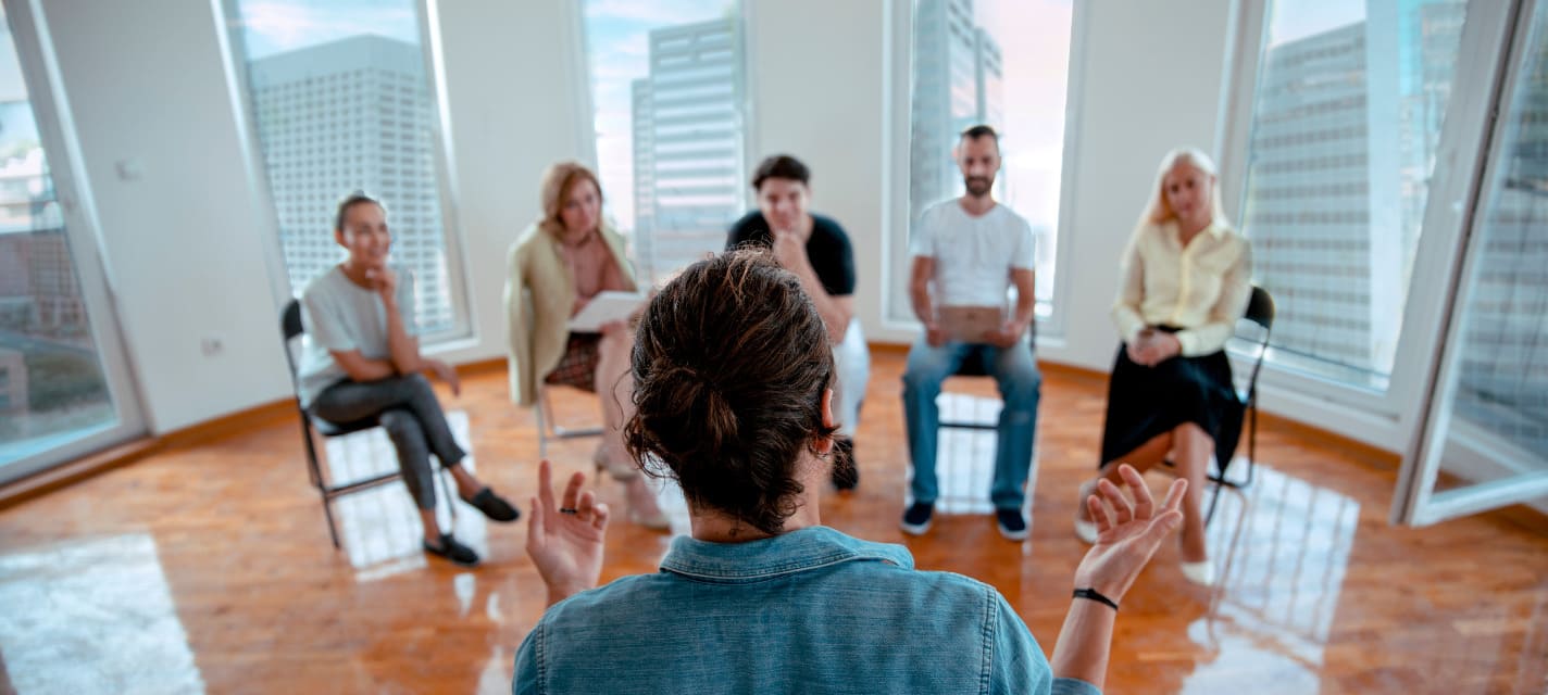 Karrierewachstum in der Thai-Massage: Die Weiterbildungsprogramme der Nuad Thai School