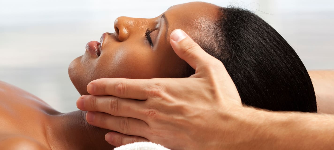 Wie Sie sich mit den einzigartigen und innovativen Massagetechniken der Nuad Thai School von der Masse abheben können