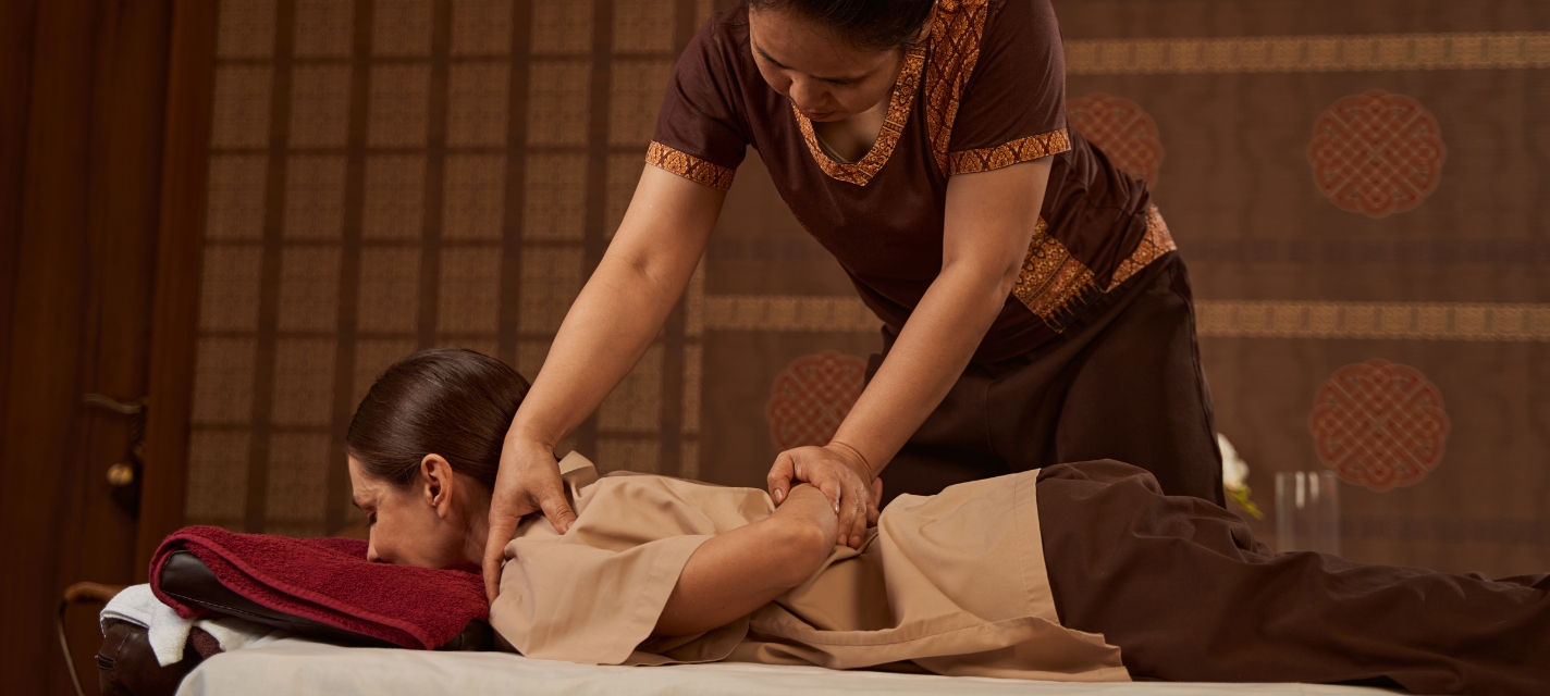 Why Learning Thai Massage at Nuad Thai School is Perfect for Everyone