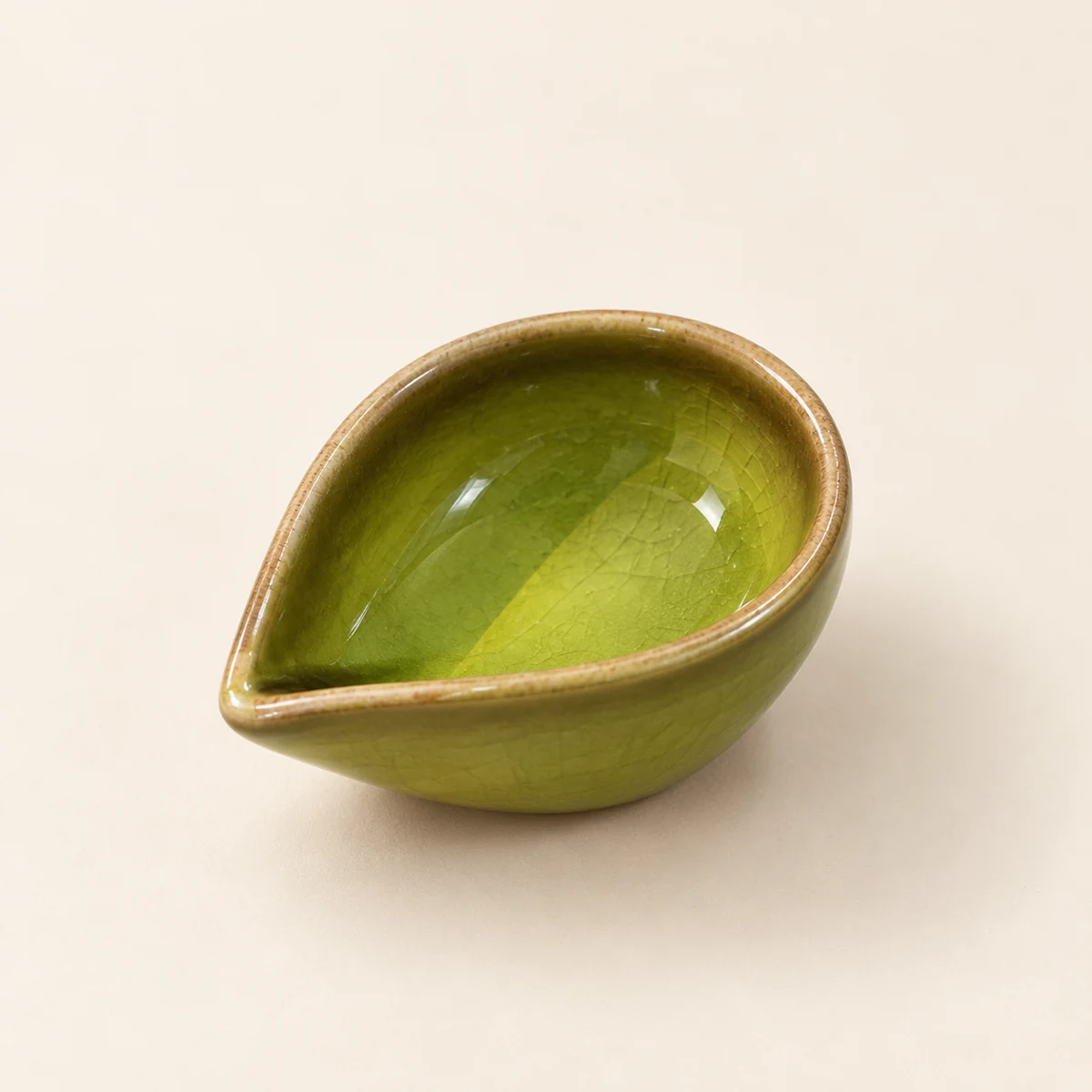 Teardrop Oil Cup
